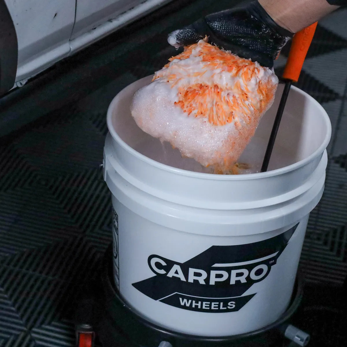 CarPro FingerPrint Wheel Mitt für Felgen und Speichen